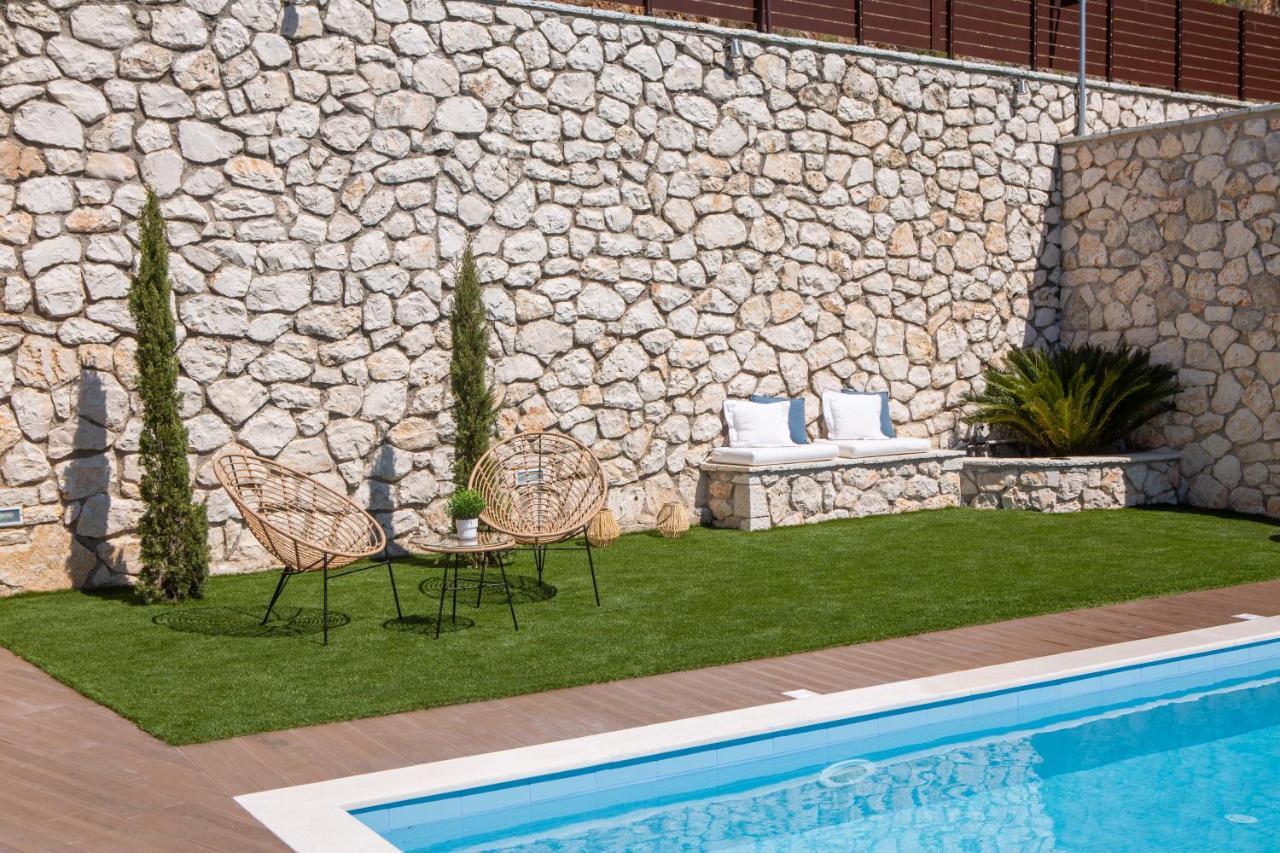 Heavenly Heights Villas By Kb Hospitality Evgiros المظهر الخارجي الصورة